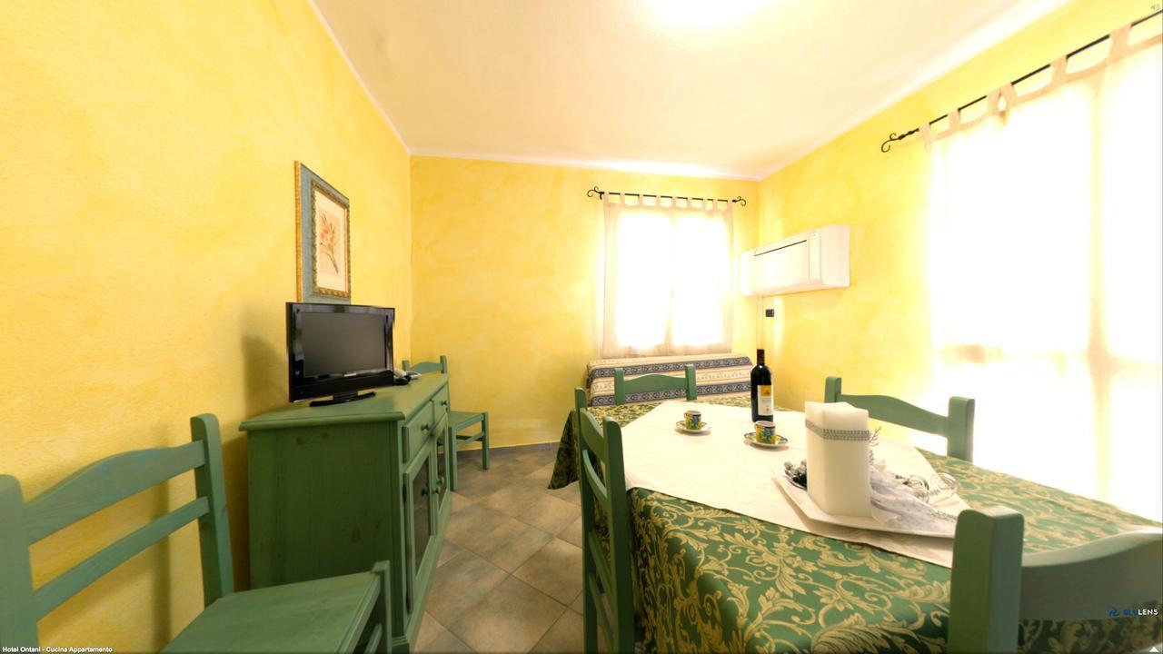 Residenza Gli Ontani Hotel โอโรเซย ภายนอก รูปภาพ