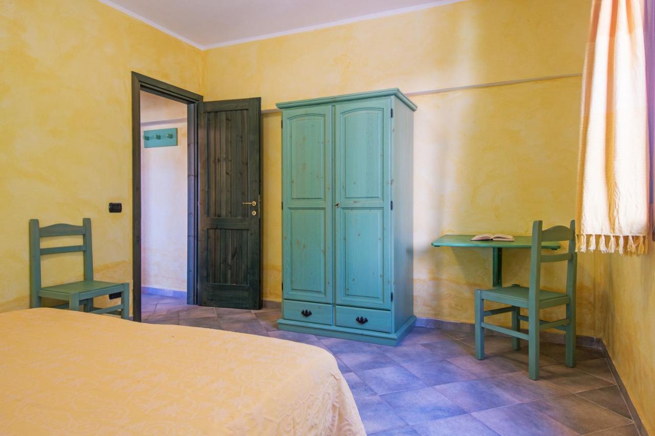 Residenza Gli Ontani Hotel โอโรเซย ภายนอก รูปภาพ