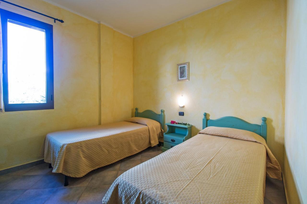 Residenza Gli Ontani Hotel โอโรเซย ภายนอก รูปภาพ