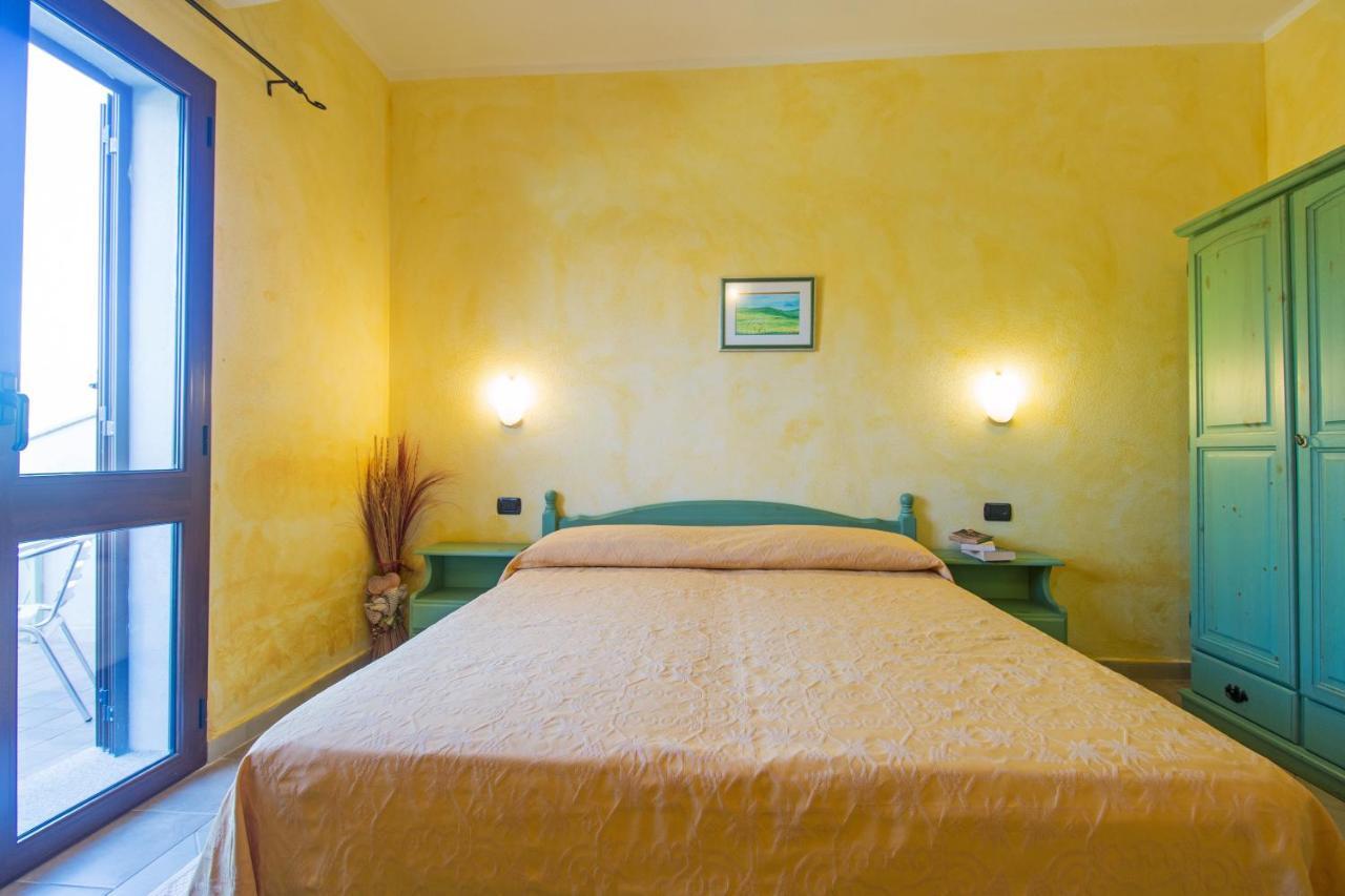 Residenza Gli Ontani Hotel โอโรเซย ภายนอก รูปภาพ