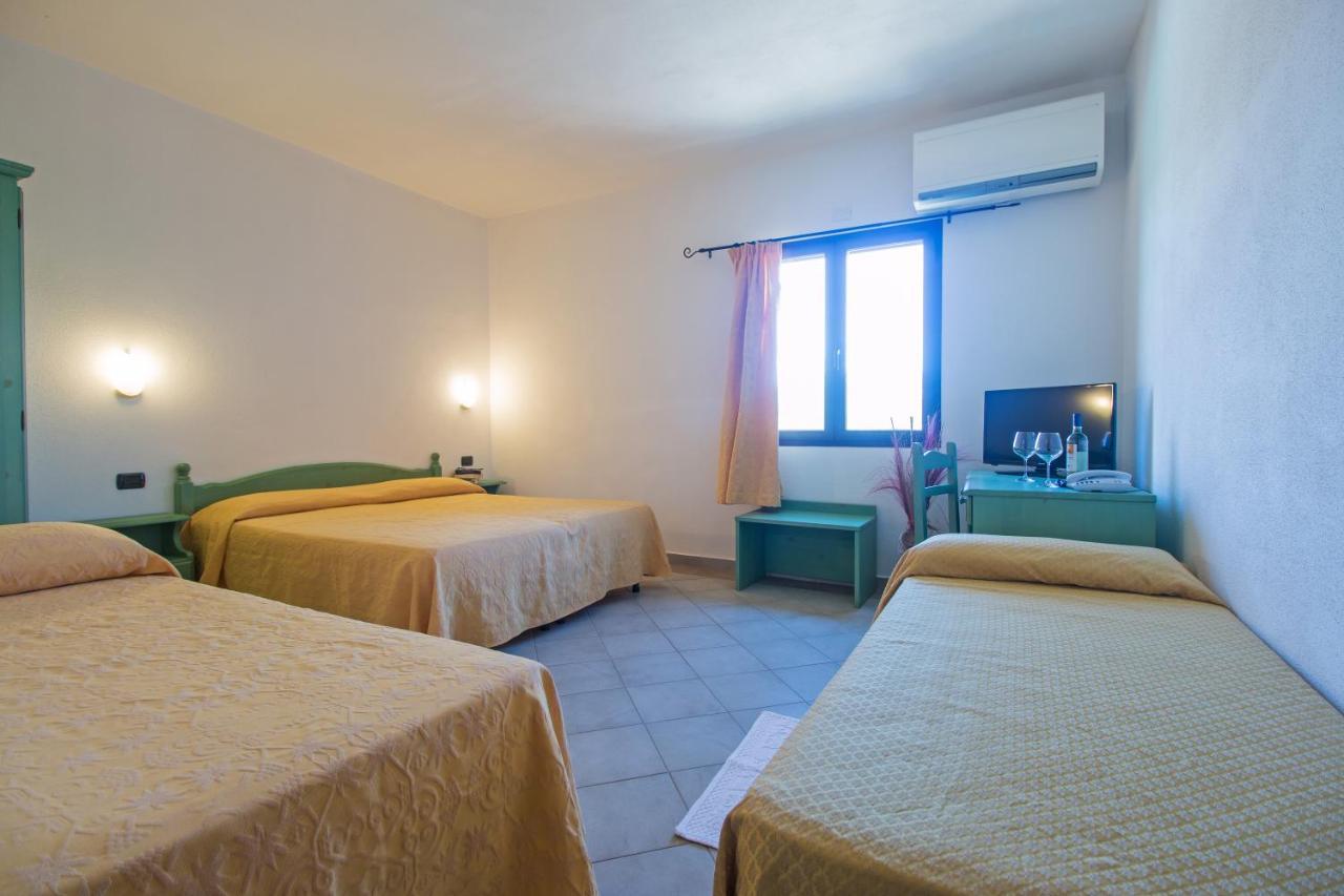 Residenza Gli Ontani Hotel โอโรเซย ภายนอก รูปภาพ